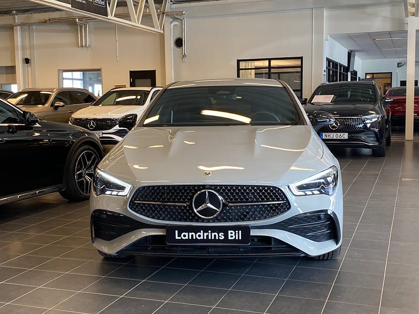 Bild 2 av Mercedes-Benz CLA 250 e Shooting Brake Brake, AMG Night, Premium, Burmester