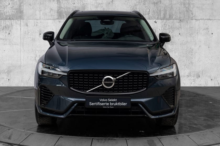 Bilde 4 av Volvo XC60 T6 AWD Plug In Hybrid Plus Dark Hengerfeste!
