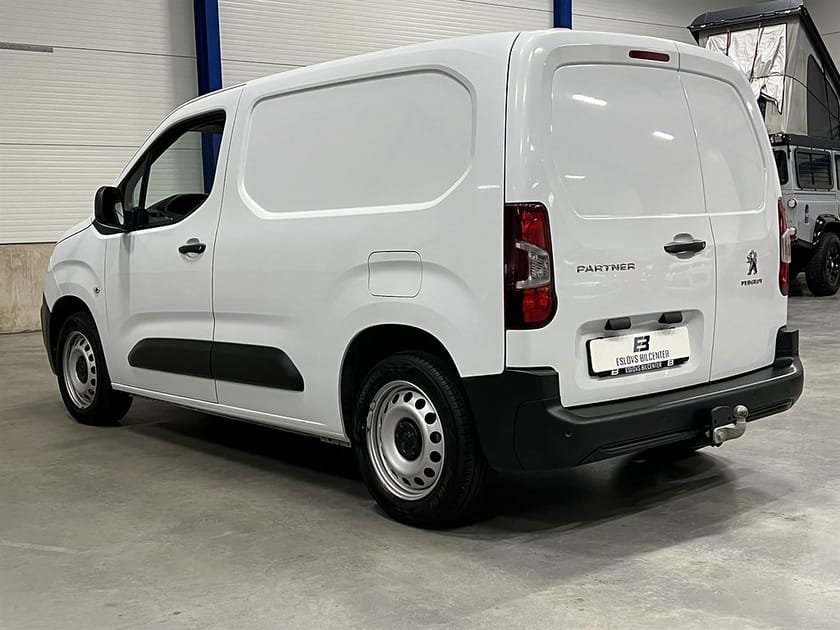 Bild 5 av Peugeot Partner L1 1.5 130 EAT 130 HK / Leasebar / Drag / Värmare /
