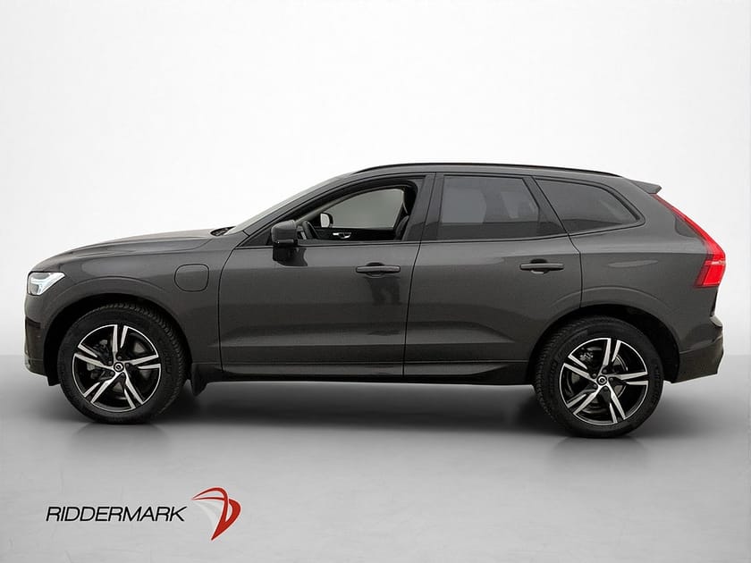 Bild 4 av Volvo XC60 Recharge T6 AWD Plus Dark Pano H/K 360° Drag VOC