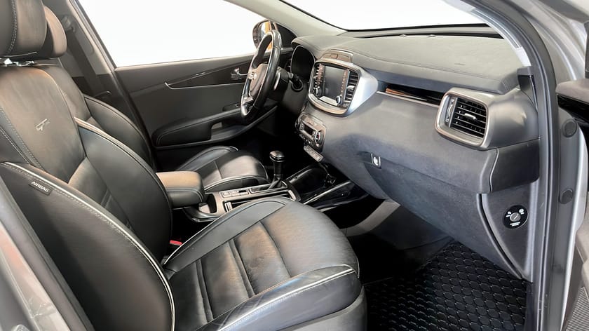 Bild 3 av Kia Sorento 2,2 CRDI AUT AWD GT LINE, 7-S