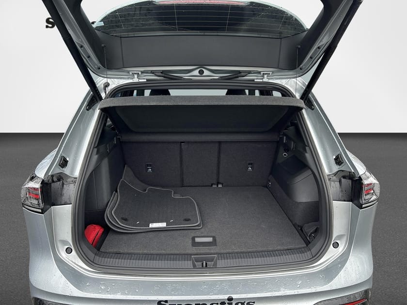 Bild 5 av Volkswagen Tiguan eHybrid R-Line E-Hybrid 272hk IQ-Matrix Dragkrok