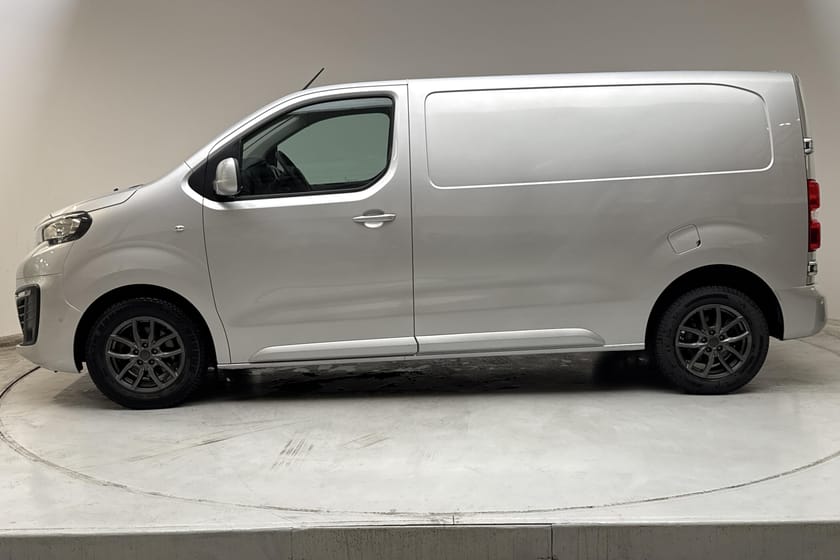 Bild 2 av Peugeot Expert Panel Van BlueHDi Skåp (122hk)