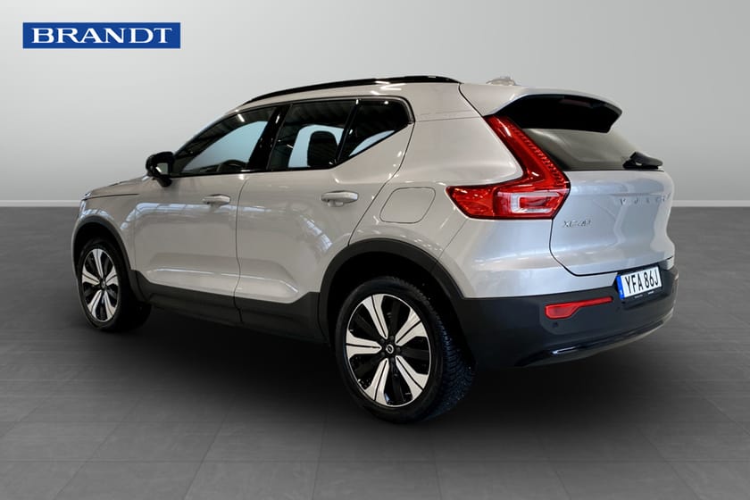 Bild 2 av Volvo XC40 Recharge Single Motor Plus Edition