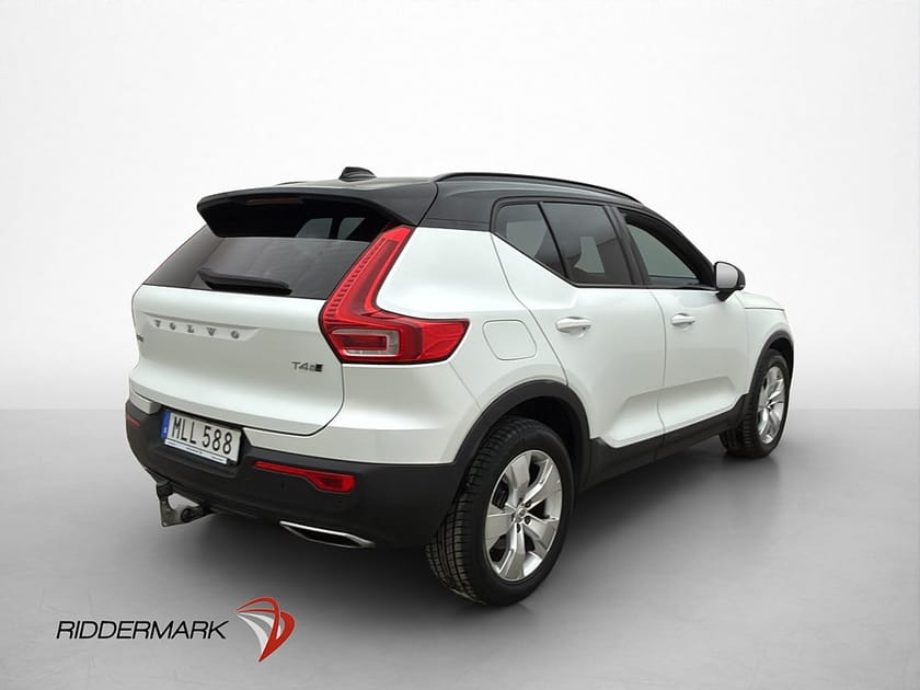 Bild 5 av Volvo XC40 T4 190hk AWD R-Design Adaptiv Skinn Värmare Drag