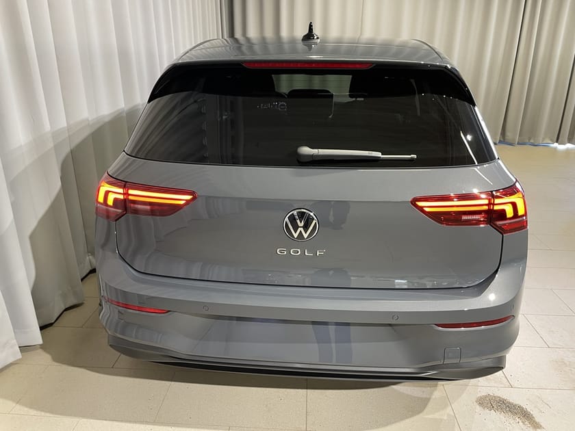 Bild 5 av Volkswagen Golf LIFE EDITION 1,5 TSI 150 HK, Metallic