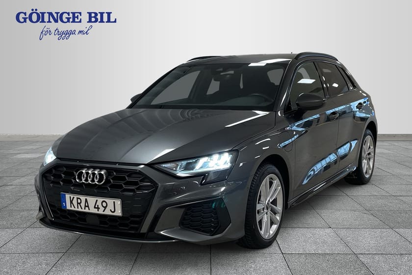 Bild 1 av Audi A3 Sportback 45 TFSI e S-Tronic S-line/ Black app./ Plug-in/ Adap. farth/ Carplay