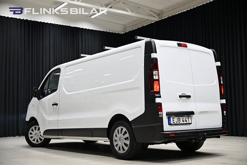 Bild 4 av Renault Trafic Skåpbil dCi 145HK Drag|Värmare|Backkamera|GPS|EnÄgare|Leasbar