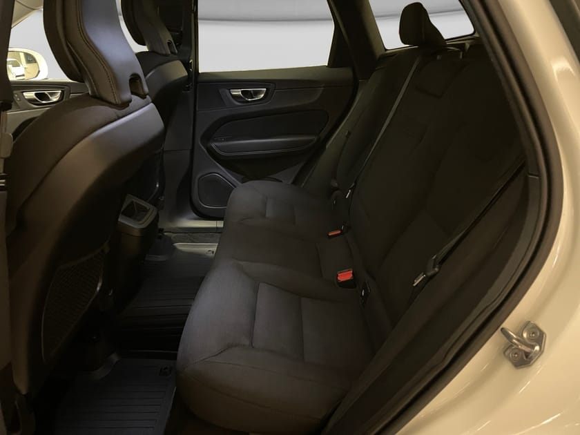 Bild 4 av Volvo XC60 D4 Momentum advanced / Dragkrok /