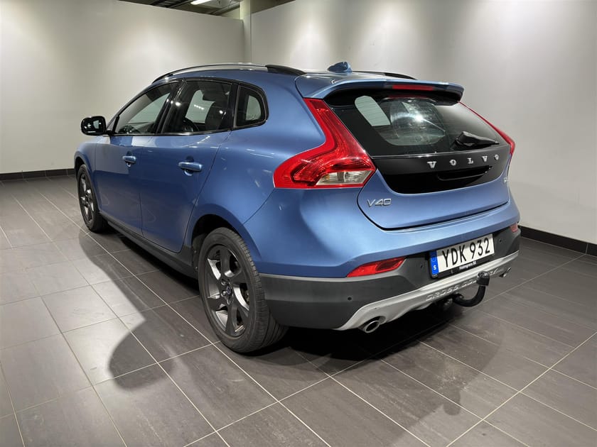 Bild 2 av Volvo V40 Cross Country CC D3 Momentum Drag Värmare PDC