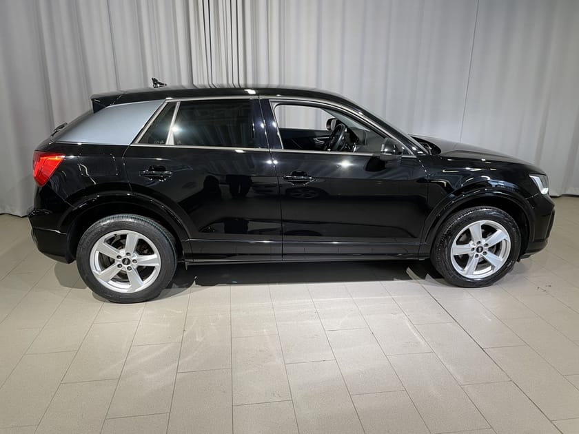 Bild 4 av Audi Q2 35 TFSI Proline S-Tronic 150hk, Svart optik/17" al