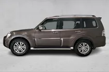 Thumnail bilde 1 av Mitsubishi Pajero 5-dørs
