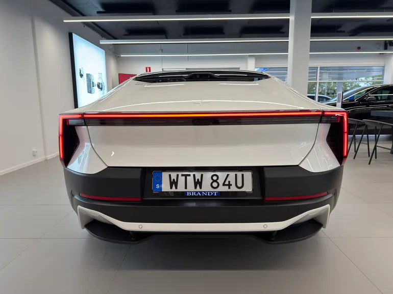 Polestar 5 Performance
