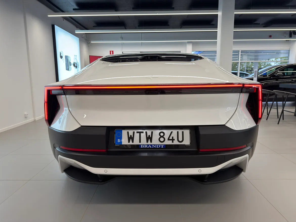 Polestar 5 Performance