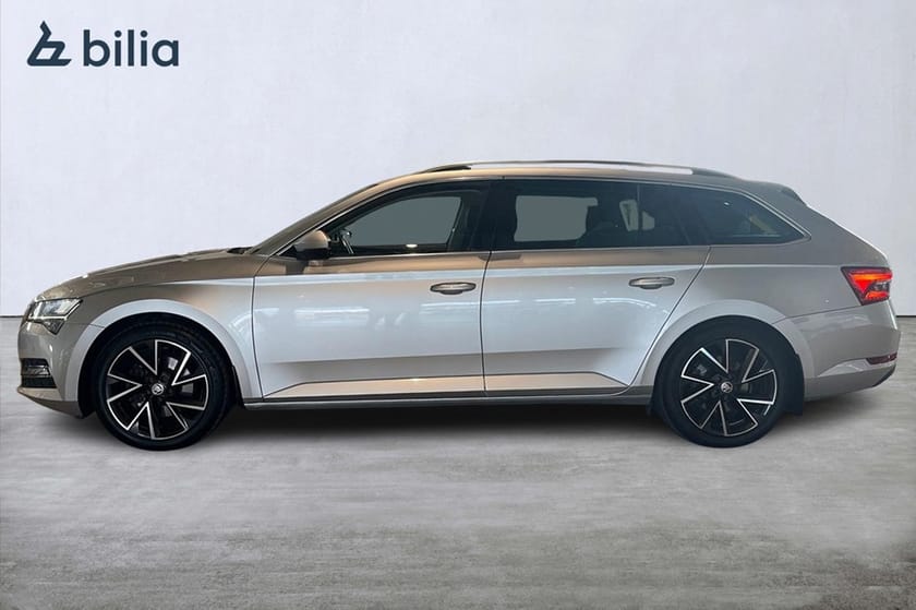 Bild 3 av Škoda Superb Kombi STYLE 2,0 TDI 200HK DSG P-Vär/Drag/Navi