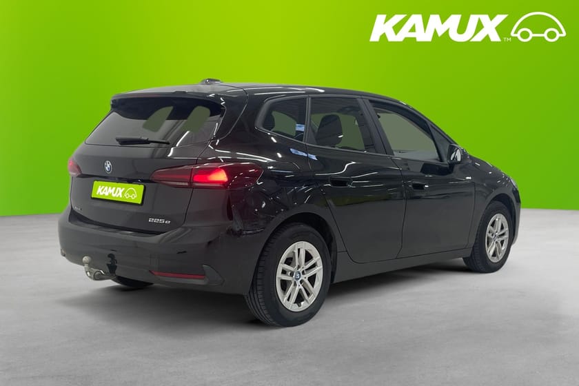 Bild 4 av BMW 225e xDrive Active Tourer Navi Drag Moms 245hk