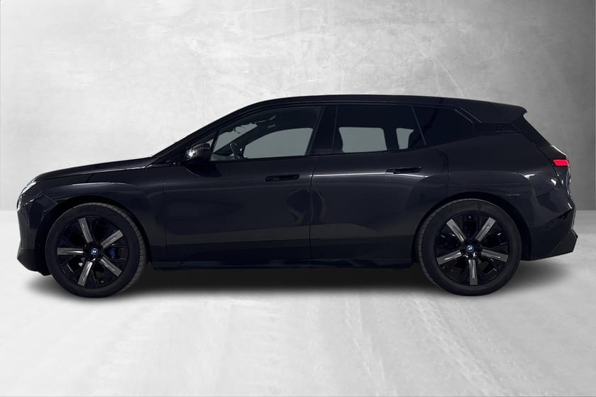Bilde 2 av BMW iX xDrive40