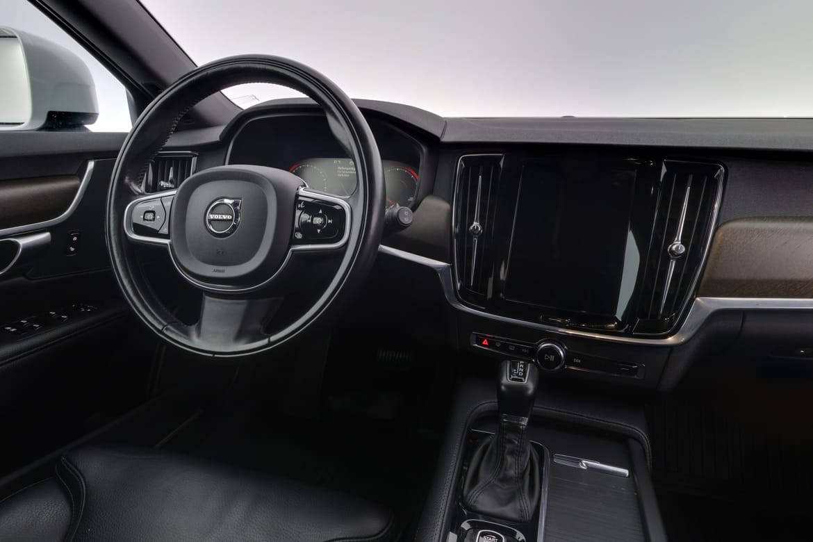 Volvo V90 2018 - miniatyr 8