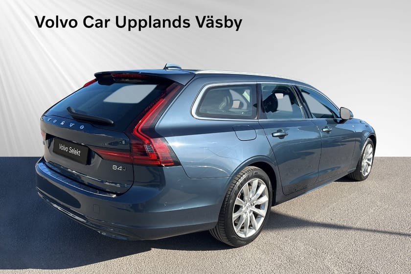 Bild 5 av Volvo V90 B4 AWD Diesel Mom Adv Panorama / Drag / Head-up Läder
