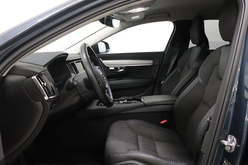 Bild 4 av Volvo V90 Recharge T6 AWD Drag P-Värm Adap-F Kamera