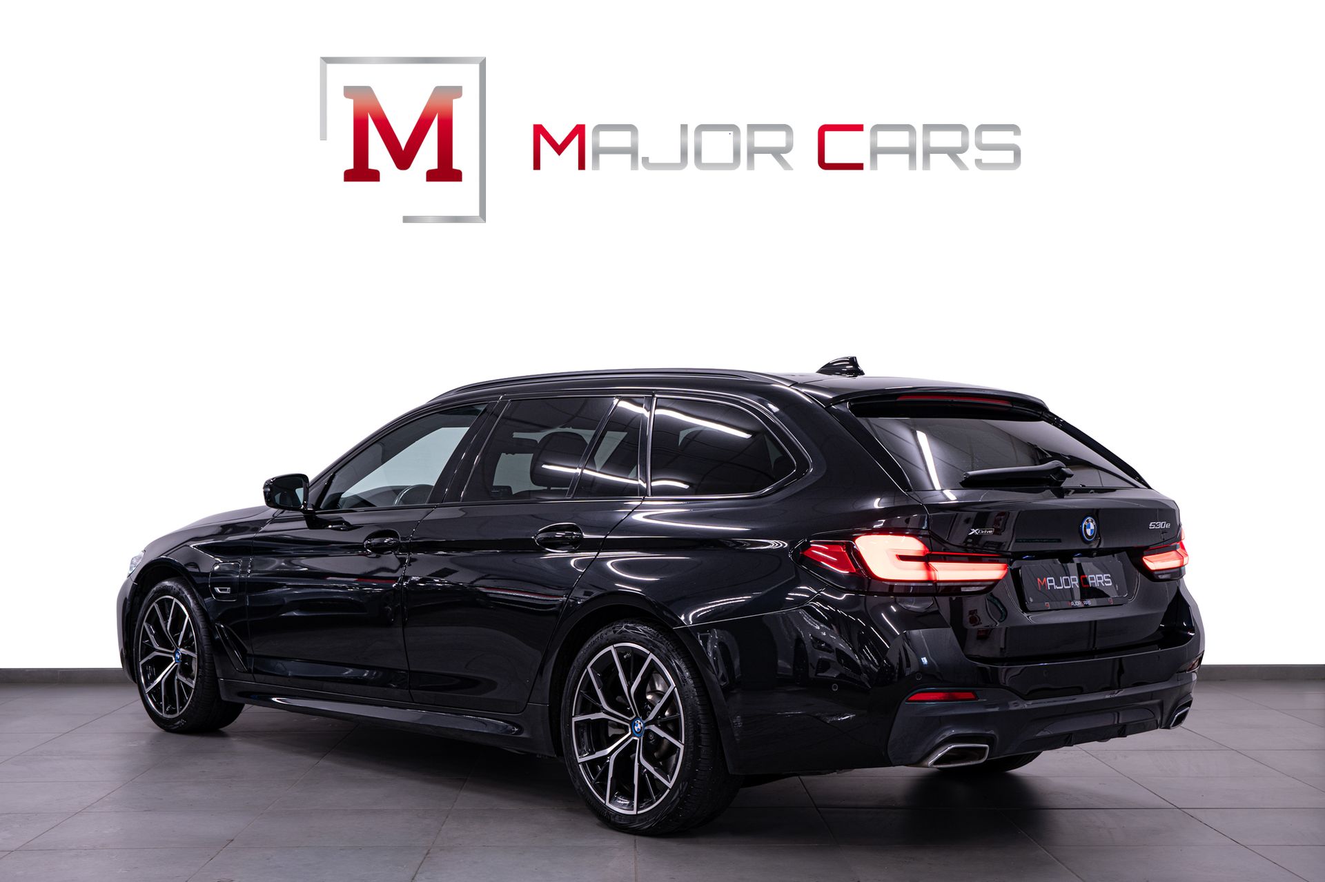 BMW 530 2023, photo 4/10