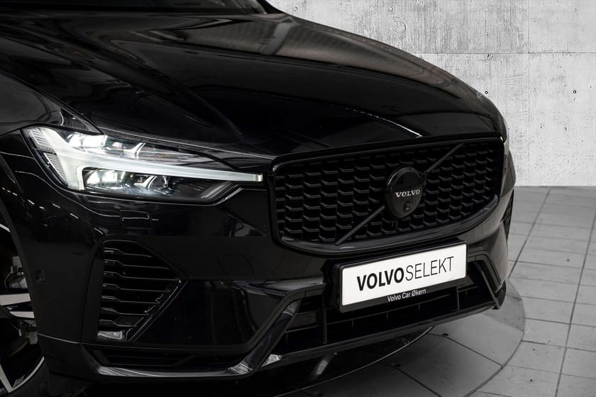 Bilde 2 av Volvo XC60 T8 AWD Plug In Hybrid Ultimate 455Hk. Black Edition!