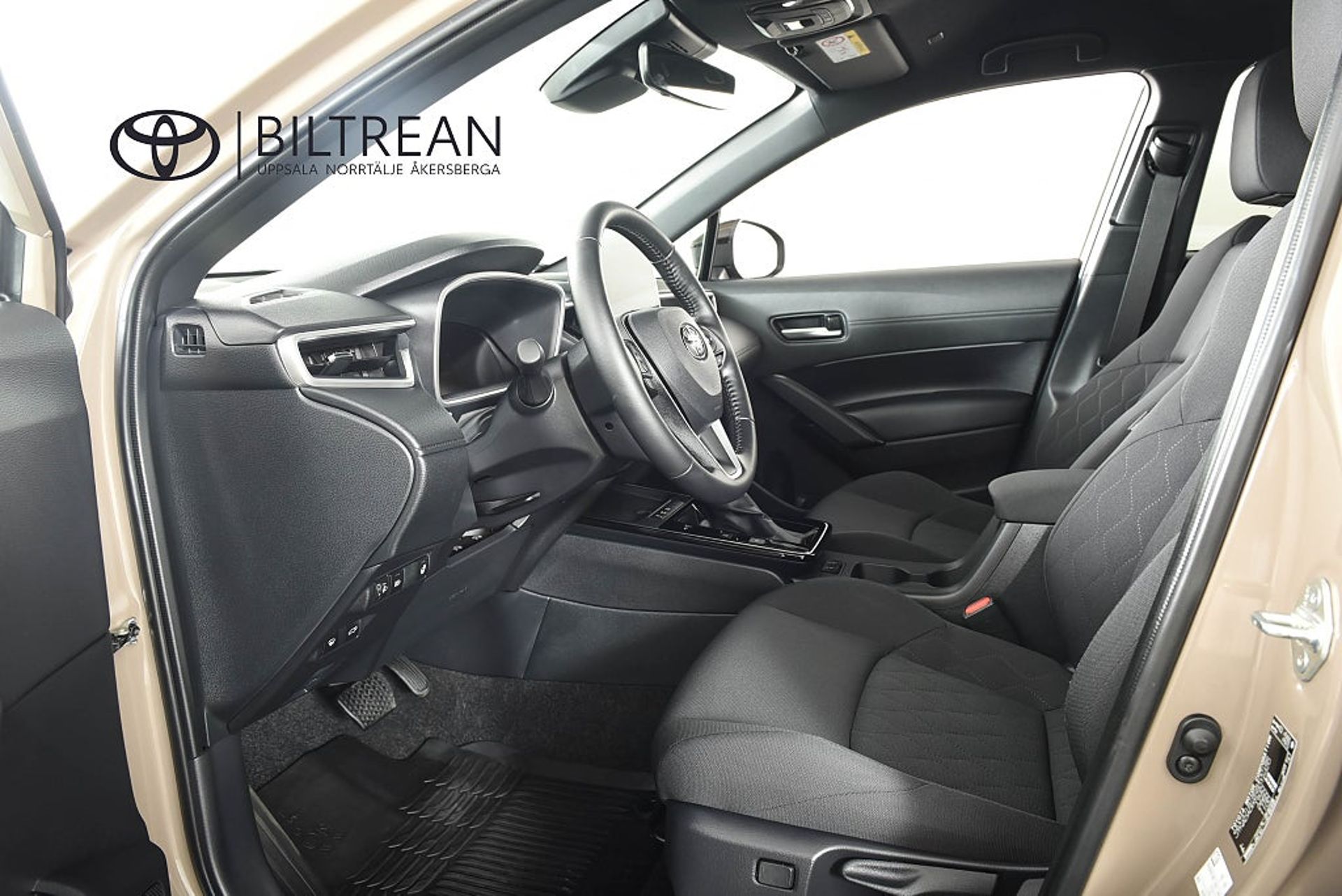 Toyota Corolla Cross 2025, bild 6/10