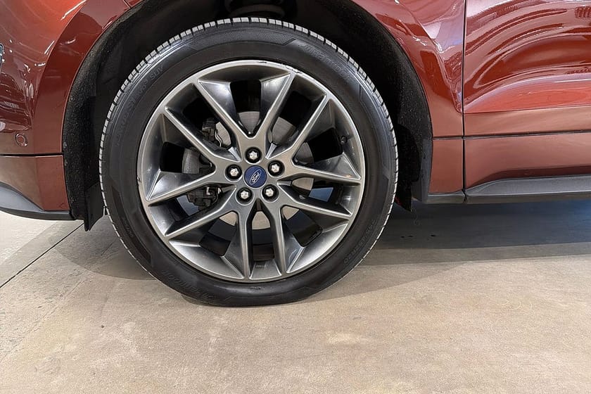 Bild 5 av Ford Edge 2.0 TDCi Bi-Turbo AWD Sport Pano/ Skinn / B-Kam / Navi