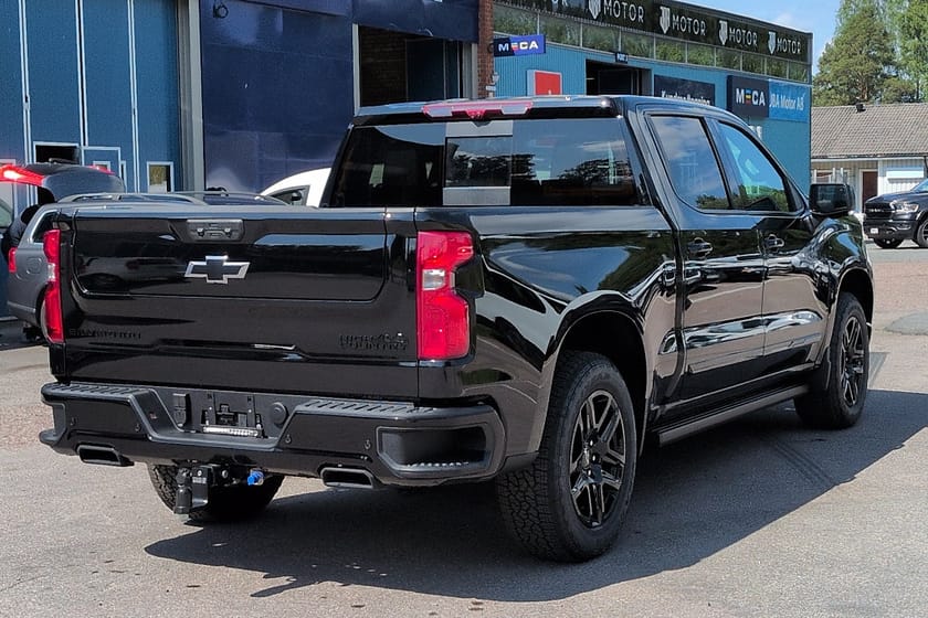 Bild 4 av Chevrolet Silverado 1500 Crew Cab High Country Duramax 3.0 Midnight - Låg skatt