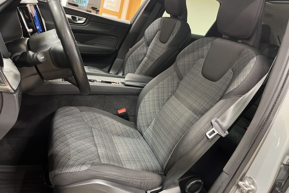 Volvo XC60 2024 - miniatyr 6