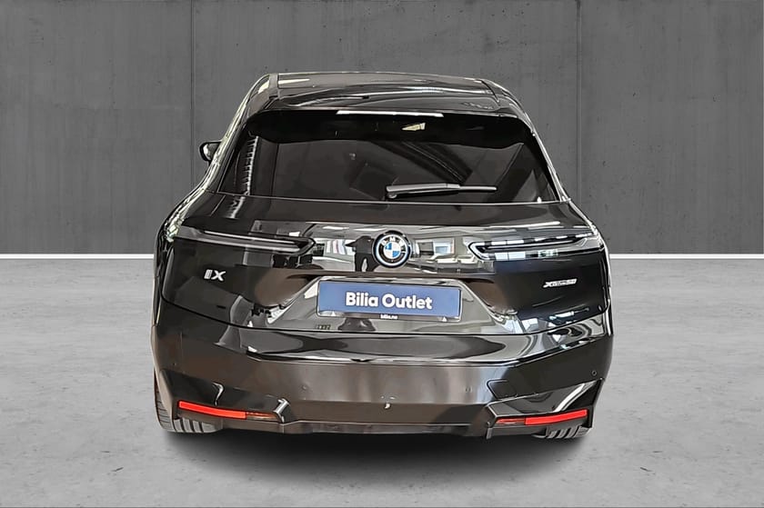 Bilde 5 av BMW iX xDrive50 Fully Charged Sports.pk, Multiseter, Luft