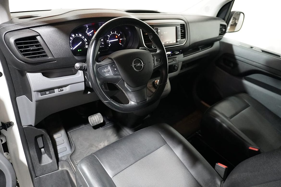 Opel Vivaro Skåpbil IP, bild 7 av 14