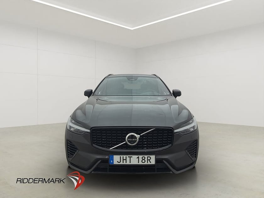 Bild 2 av Volvo XC60 Recharge T8 AWD R-Design Pano H/K 360 VOC Värmare