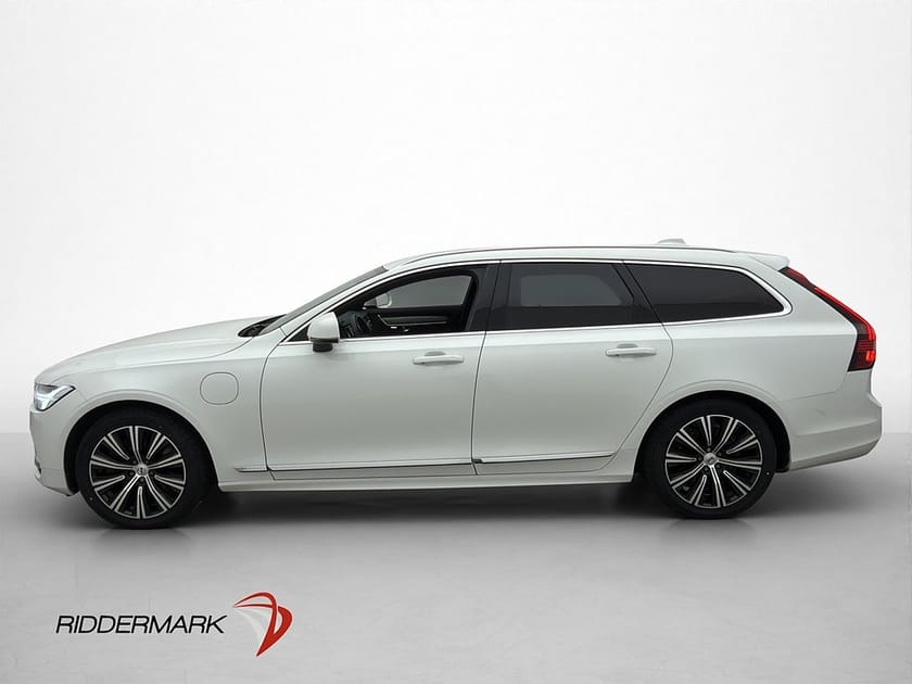 Bild 4 av Volvo V90 Recharge T6 AWD H/K Värmare Kamera Skinn Drag