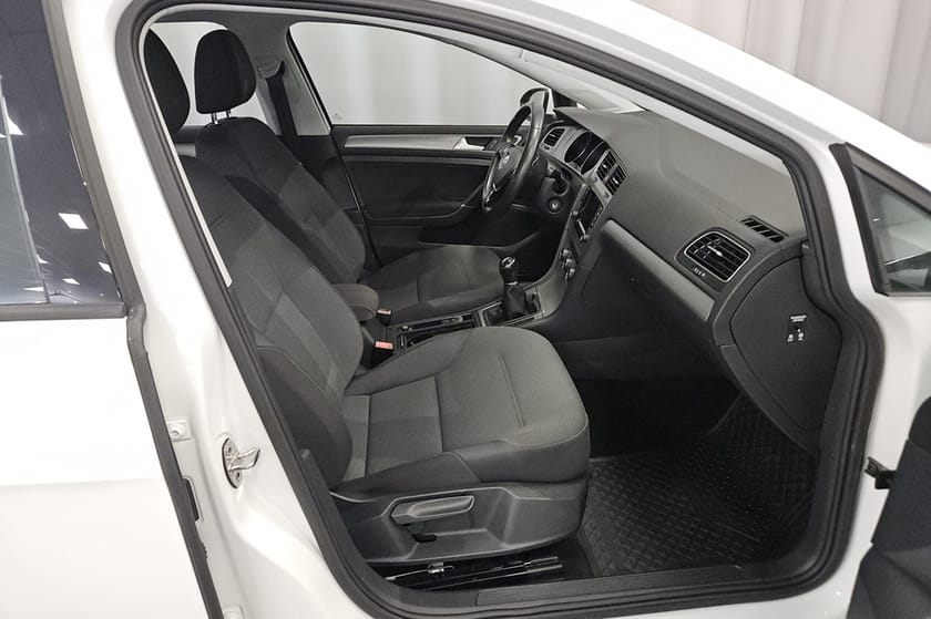 Bild 5 av Volkswagen Golf 1,2 TSI 105HK Masters Drag