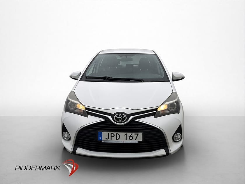 Bild 2 av Toyota Yaris 1.33 99hk Active Kamera Farthållare Bluetooth