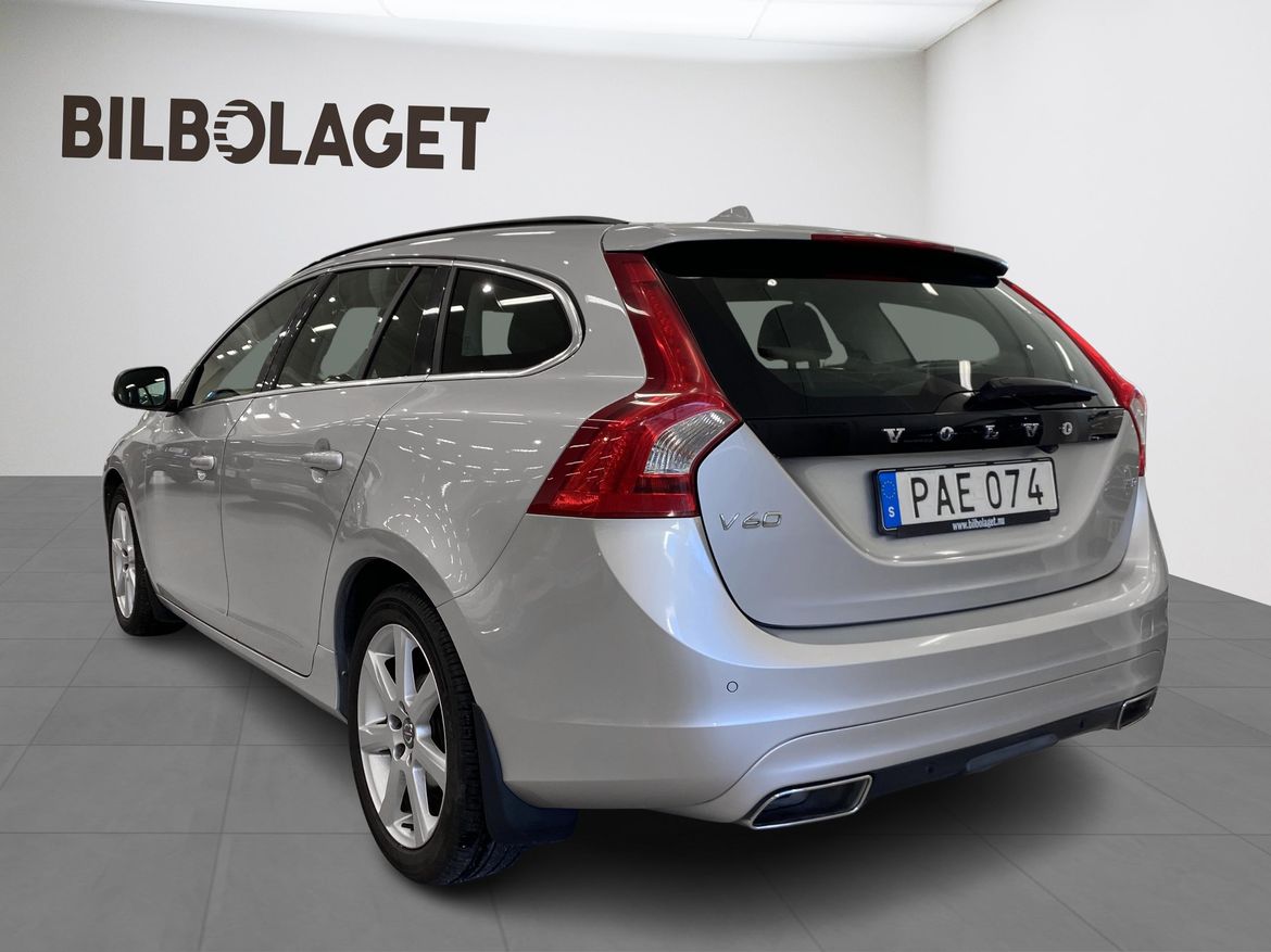 Volvo V60 2017 - miniatyr 3