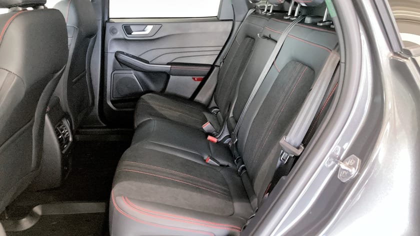Bild 5 av Ford Kuga Plug-In Hybrid ST-Line X Black Edition PHEV 243hk 69km Range