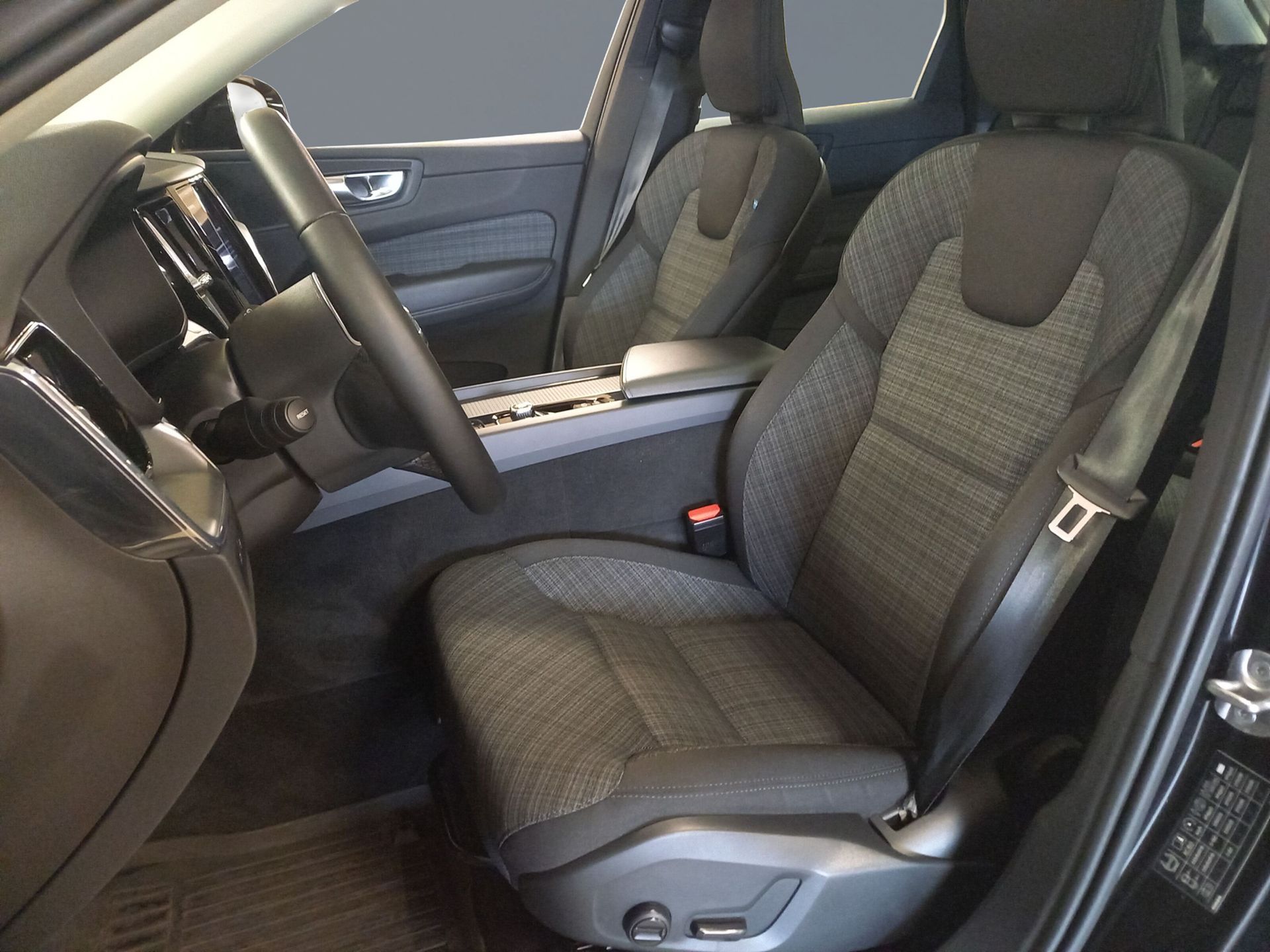 Volvo XC60 T6 AWD Core Special Edition 2025, kuva 6/13