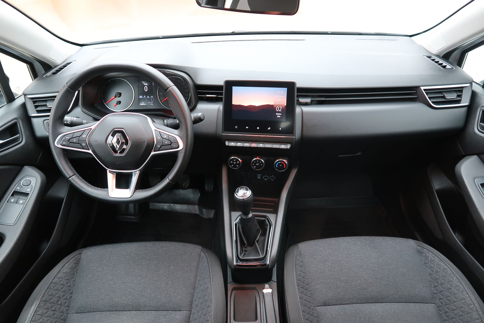 Renault Clio 2023, bild 7/10