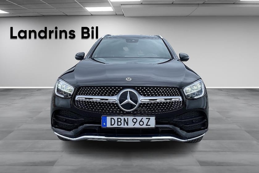 Bild 2 av Mercedes-Benz GLC 220 d 4MATIC / AMG Line / Dragkrok / Värmare