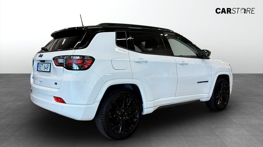 Bild 2 av Jeep Compass 4xe S-MODEL // 240HK // BACKKAMERA //