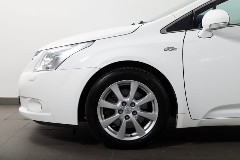 Bild 4 av Toyota Avensis Kombi 2.2 D-4D Automat Dragkrok 150hk