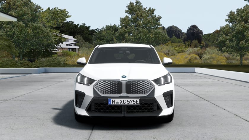 Bild 3 av BMW iX2 eDrive20 M Sport Active Ed Premium Drag DA