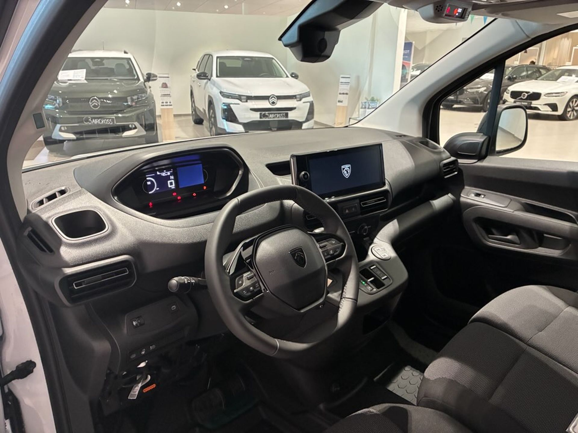 Peugeot Partner L2 2025, bild 6/8