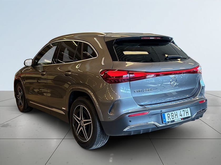 Bild 5 av Mercedes-Benz EQA 250+ AMG Advanced MOMS/Navi/SoV-Däck/Kamera/Adap Fart