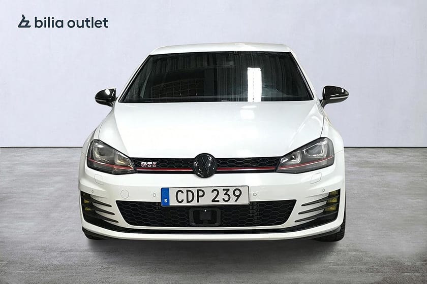 Bild 3 av Volkswagen Golf  GTI Performance 2.0 TSI DSG 230hk Backkamera
