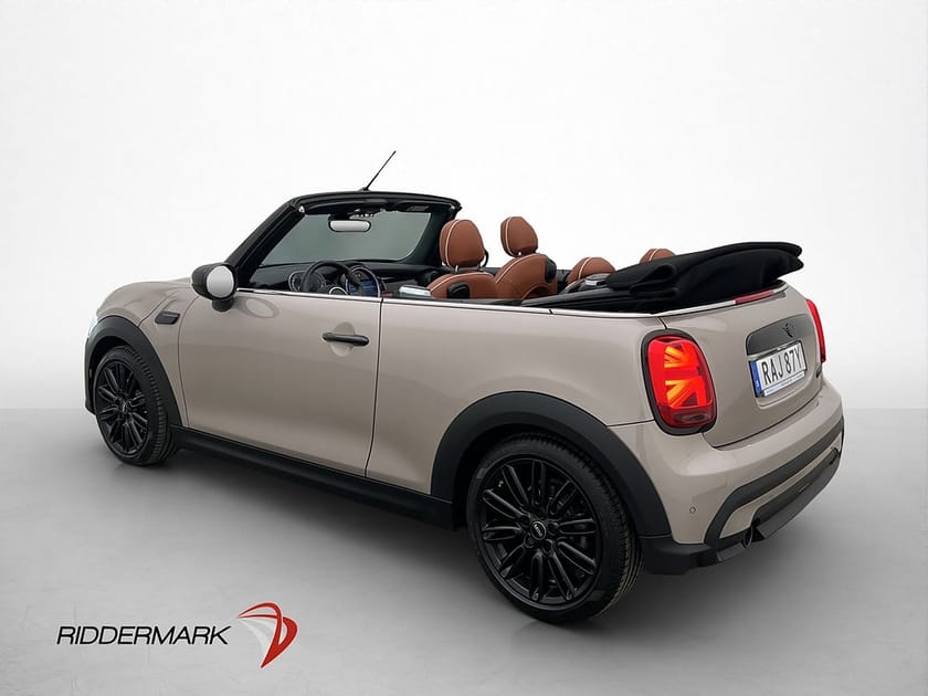 Bild 4 av MINI Cooper Convertible Cabriolet 136hk Cockpit Skinn Sensorer CarPlay