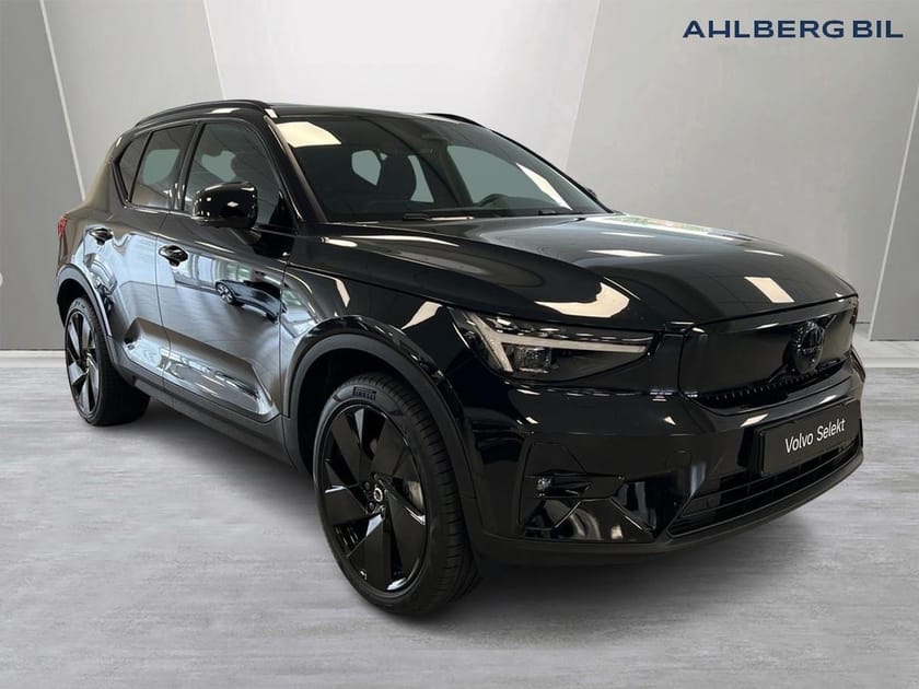 Bild 1 av Volvo EX40 Twin Motor Performance UltraBlackSE🟤Halvautomatisk Dragkrok, Parkeringskamera 360, PixelTech, HarmanKardon, Google Maps, Apple Carplay