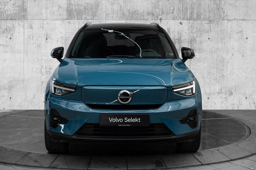 Bilde 3 av Volvo XC40 Recharge Twin motor Ultimate - Panoramatak - 360-Kamera - Hengerfeste
